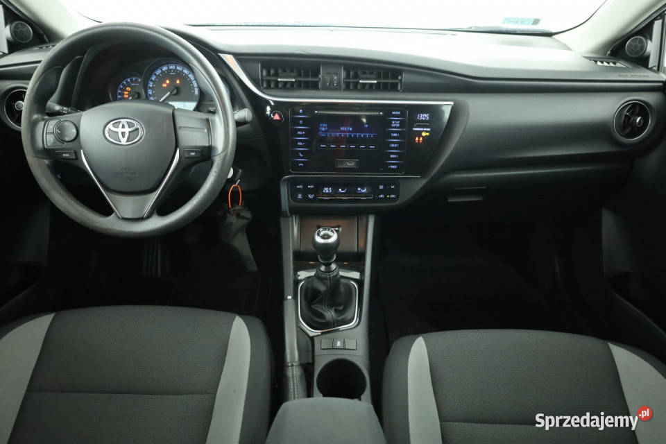 Toyota Auris 16 Valvematic nieuszkodzony Piaseczno