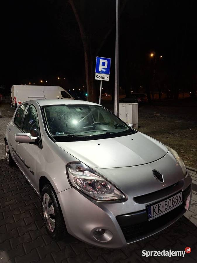 Renault Clio III 12 TCe 101
