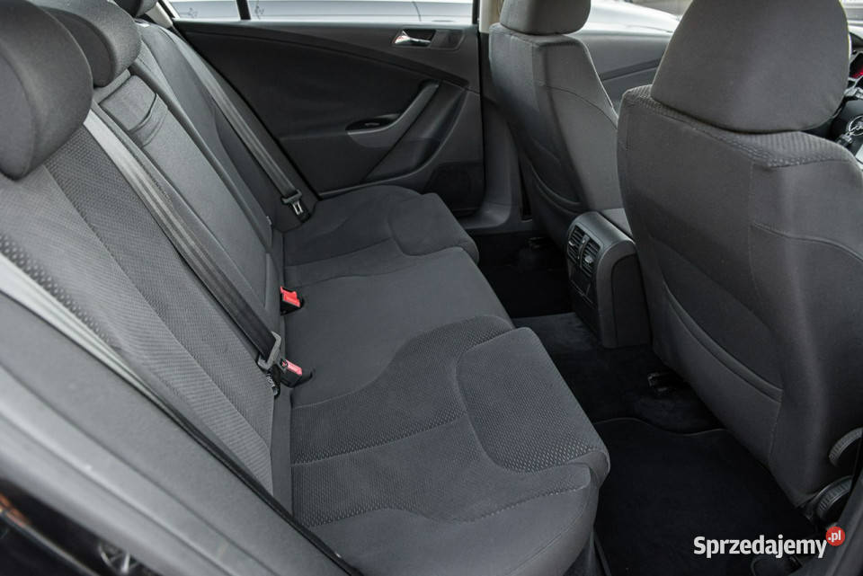Volkswagen Passat 19TDI 105 Nawigacja Opłacony ASR (kontrola trakcji) Zwoleń sprzedam