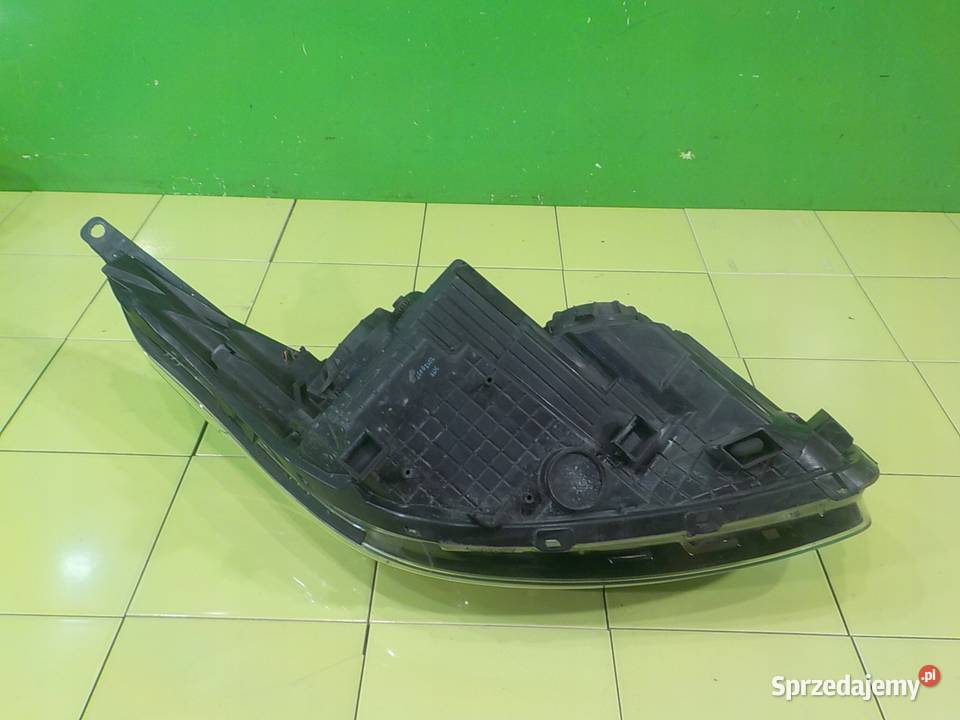 KIA CEED II 16 CRDI 13r HB 5D lampa lewa przod Suków