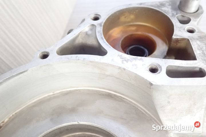 Dwa Kartery prawy lewy blok Silnika Suzuki RM Motoryzacja sprzedam