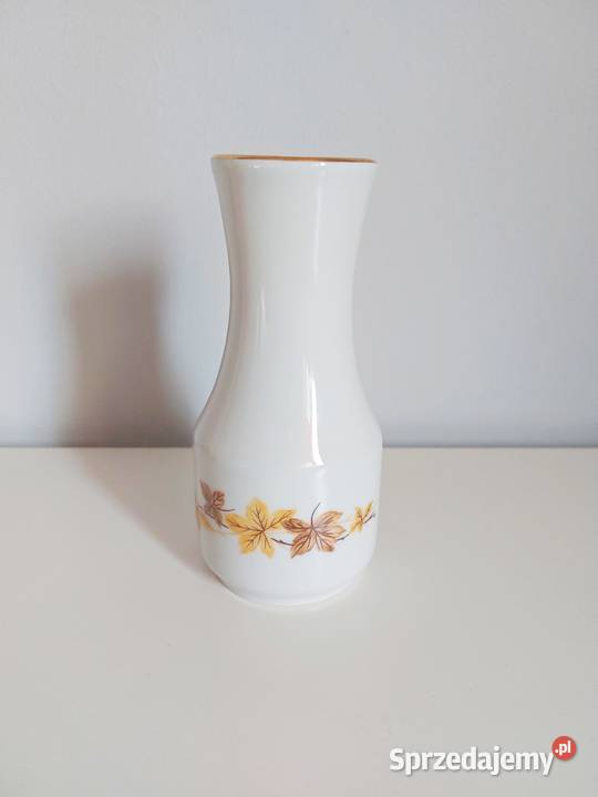 wazon z kwiatami Wawel polska porcelana wazonik Poznań