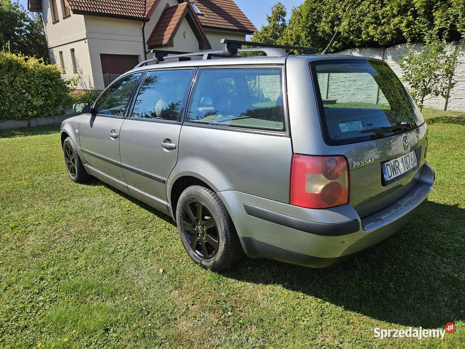 Volkswagen Passat b5 fl 18 benzyna 297000km sprzedam