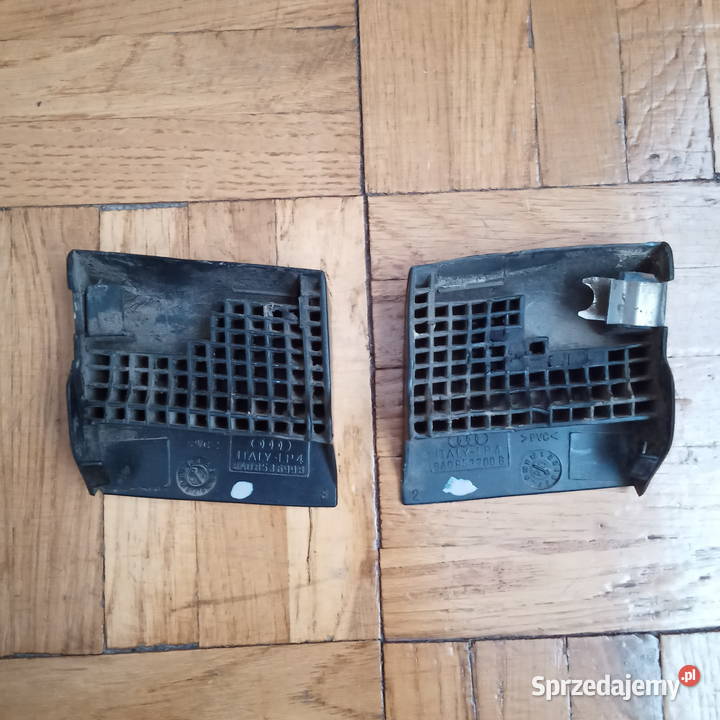 Audi 80 B4 Listwa dolna błotnika tył 8A0853699B podkarpackie Dębica