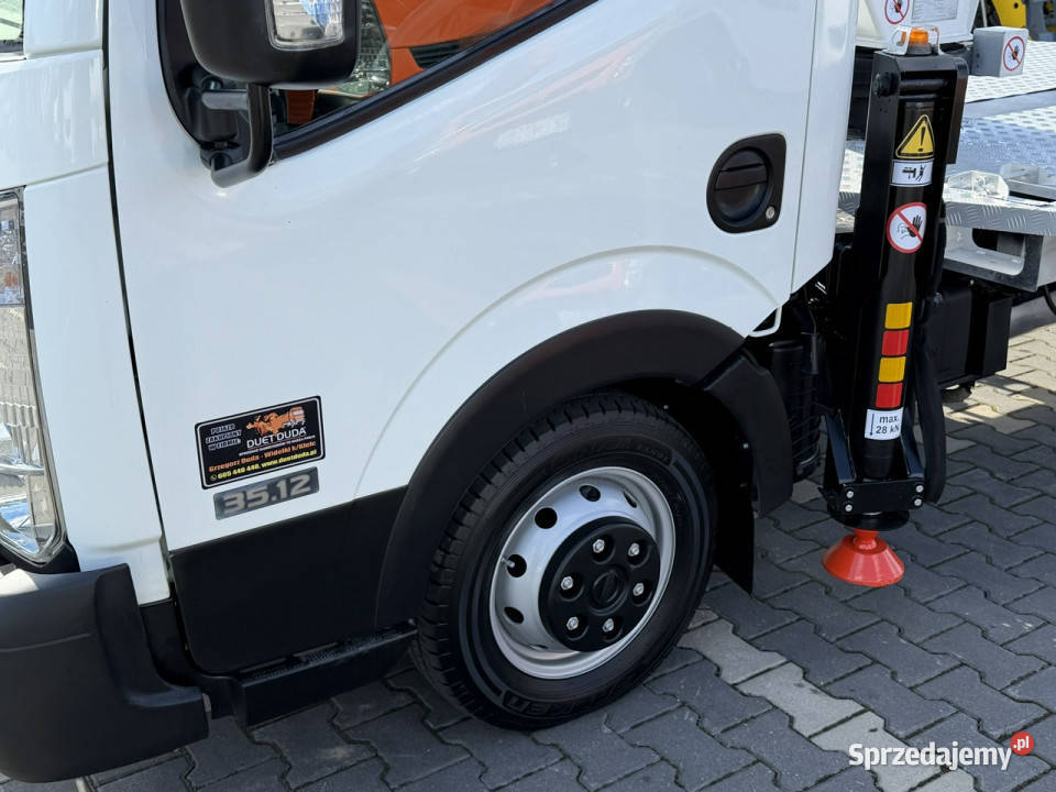 Nissan Cabstar NT400 Zwyżka Podnośnik Koszowy Nissan Widełki