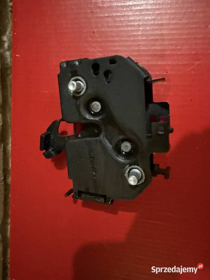 Zamek maski Jeep Renegade oryginał Kolbuszowa Dolna