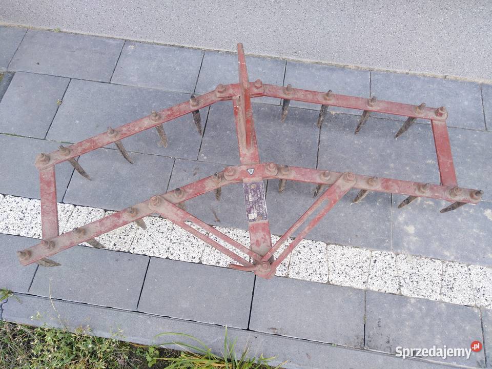 Osprzęt do traktorka sprzedam
