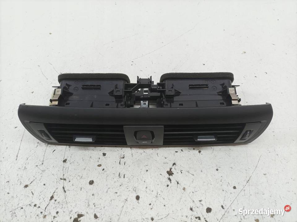 KRATKI NAWIEWU ŚRODKOWA DESKI 9205357 Bmw Seria