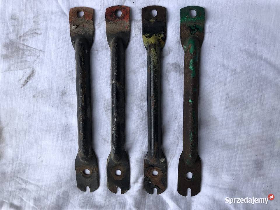 Uchwyty mocowania błotnika motorynka Romet Bydgoszcz