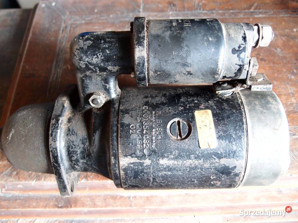 Rozrusznik Bosch 12V 9 zębów 06kW Produkcja PRL łódzkie