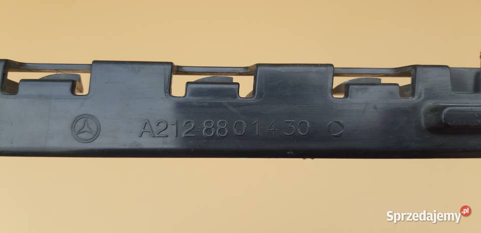 EKLASA W212 SEDAN ŚLIZG MOCOWANIE ZDERZAKA