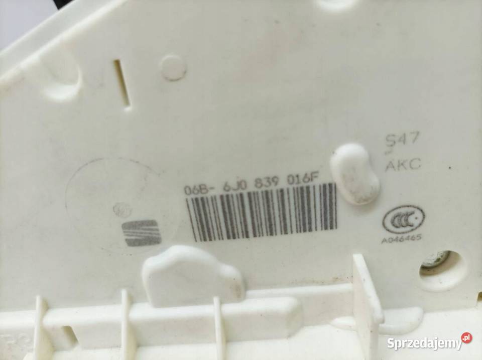 ZAMEK DRZWI TYŁ PRAWY 6J0839016F Seat Ibiza IV