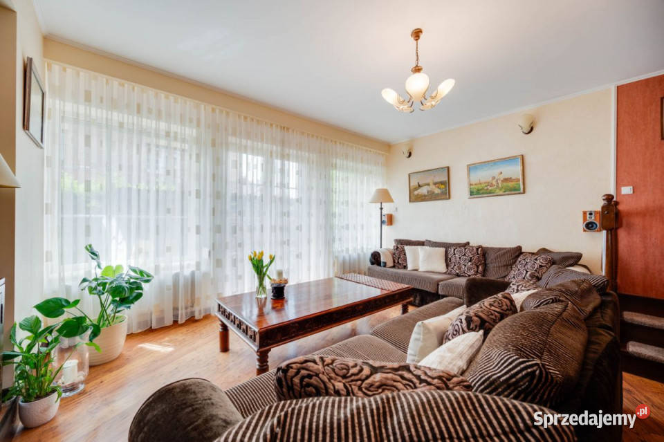 Dom wolnostojący 300m2 Rumia Kwiatowa 300m2 Sprzedaż