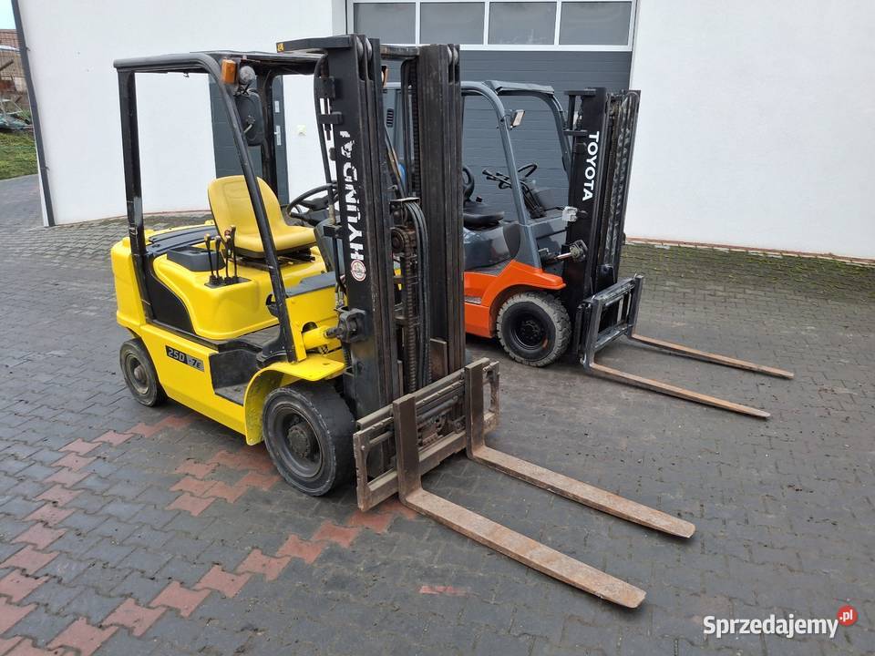 Wozek widłowy toyota hyundai triplex Pyzdry
