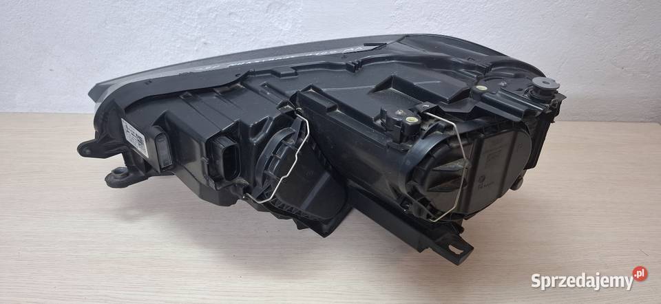 Lampa Reflektor VW GOLF Sportsvan Sandomierz sprzedam