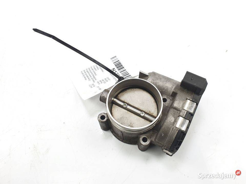 PRZEPUSTNICA AUDI A8 D3 078133062C osobowe Pozostałe Lipno