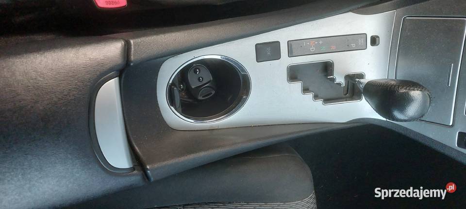 Toyota Avensis automatyczna śląskie