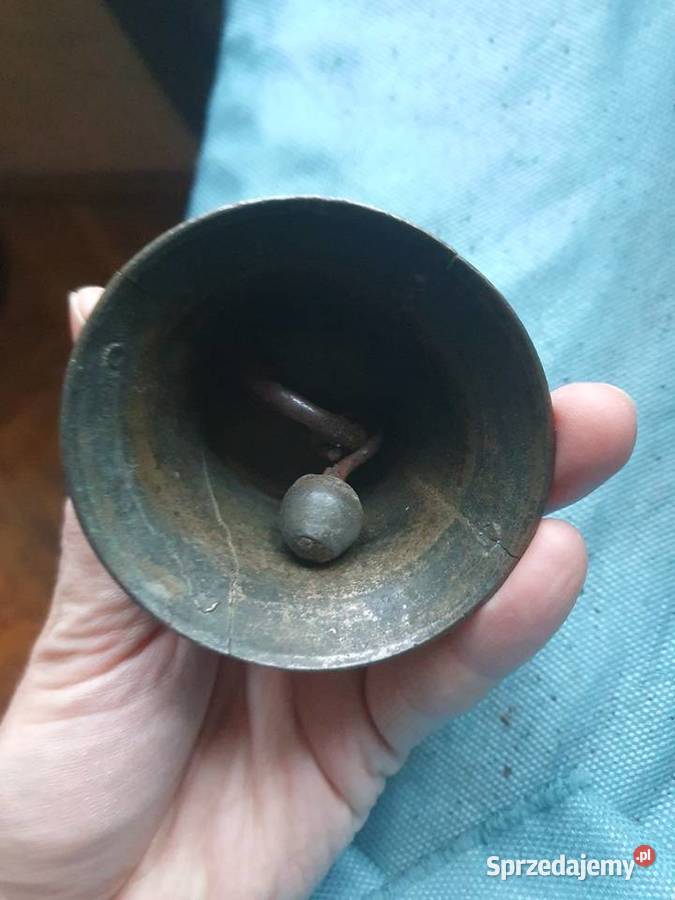 Dzwonek ręczny mosiężny przedwojenny patynowany Warszawa
