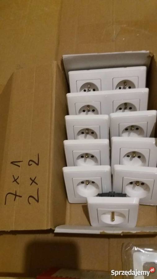 GniazdaRamki Legrand Cariva wielkopolskie