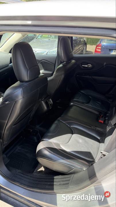Jeep Cherokee 3200cm3