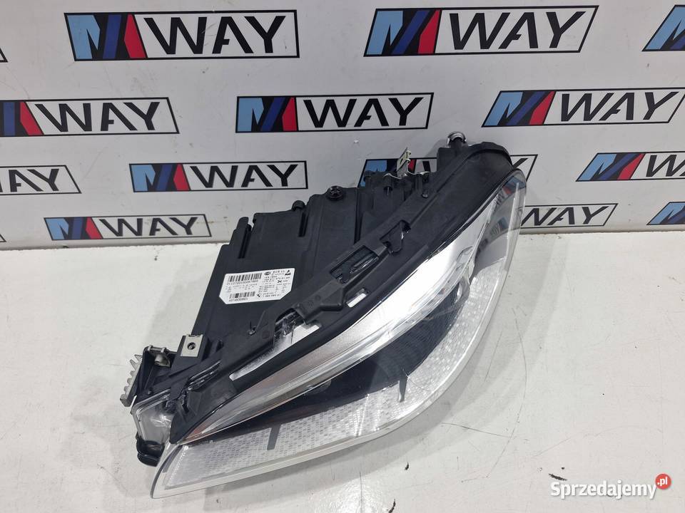 BMW F10 F11 LCI ADAPTIVE LED PRAWA LEWA KOMPLET