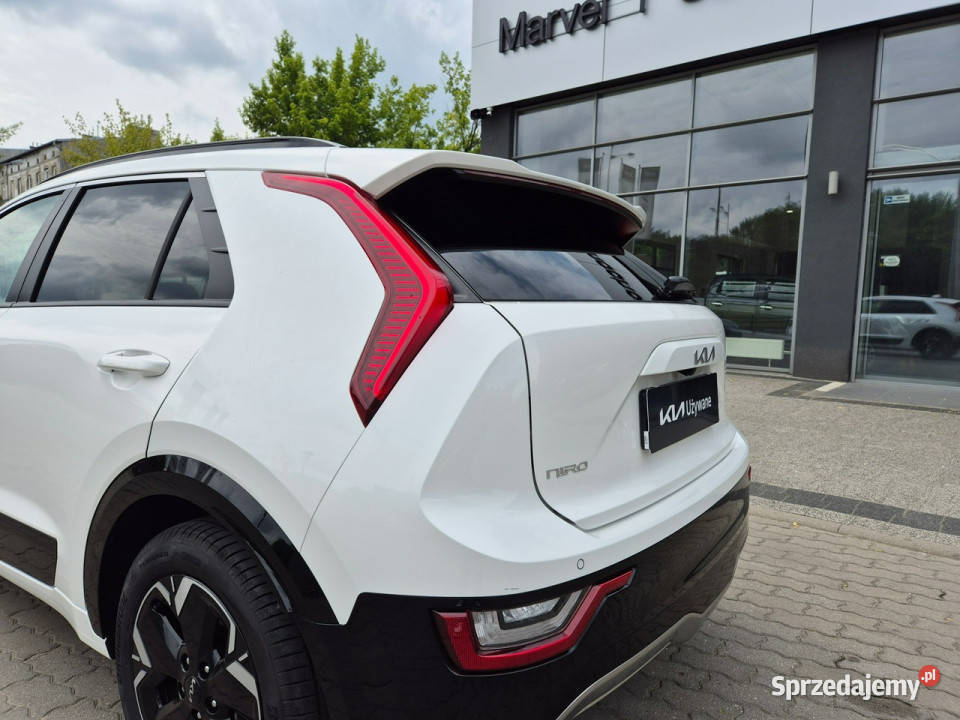Kia Niro EV 204 648 kWh Zasięg 460 Wersja L FV23 0cm3 łódzkie Łódź