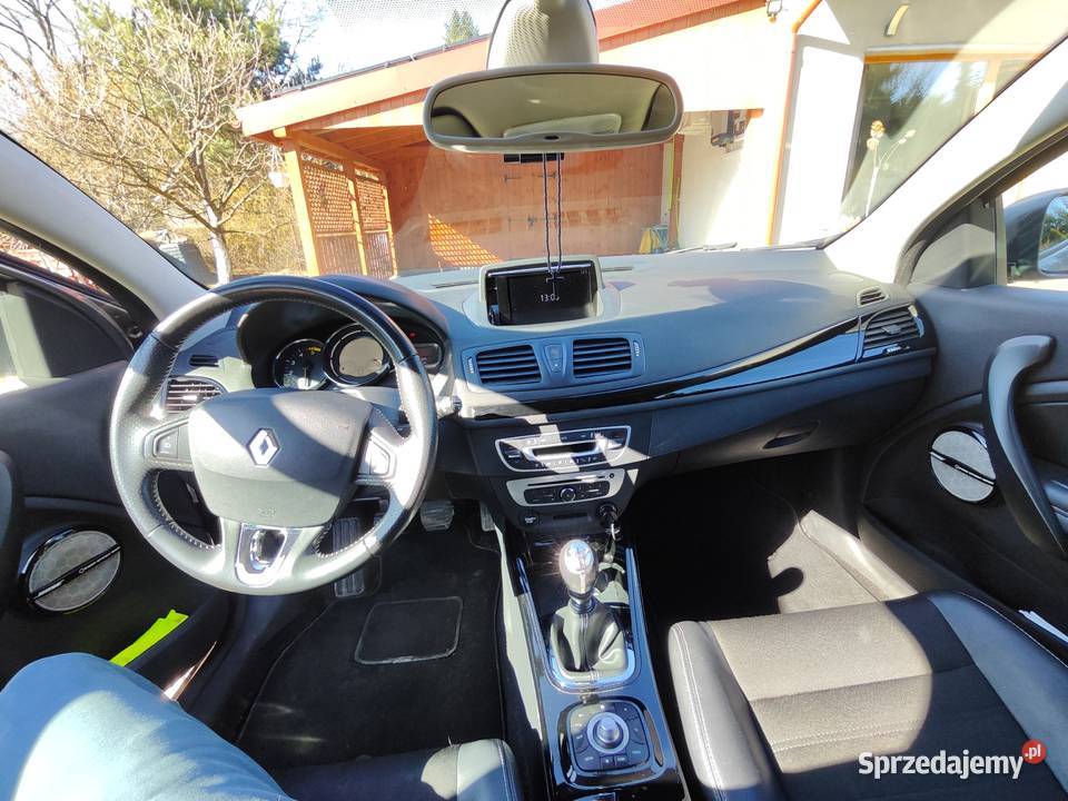 Renault Megane 3 16 dci 130 2014r światła przeciwmgielne