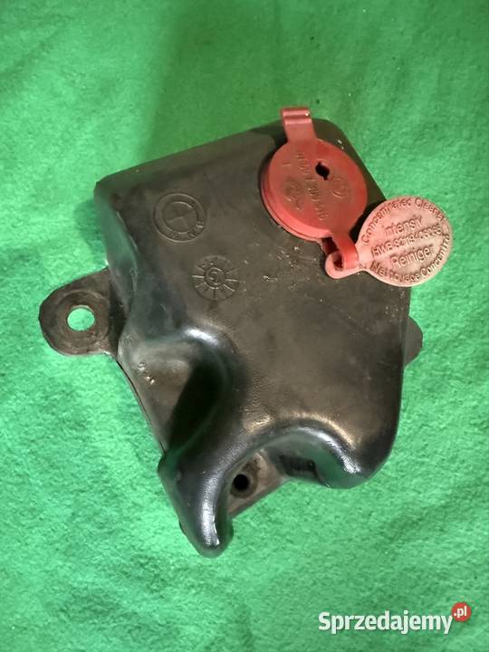 Zbiornik płynu spryskiwacza BMW e24 Pozostałe śląskie Mszana sprzedam