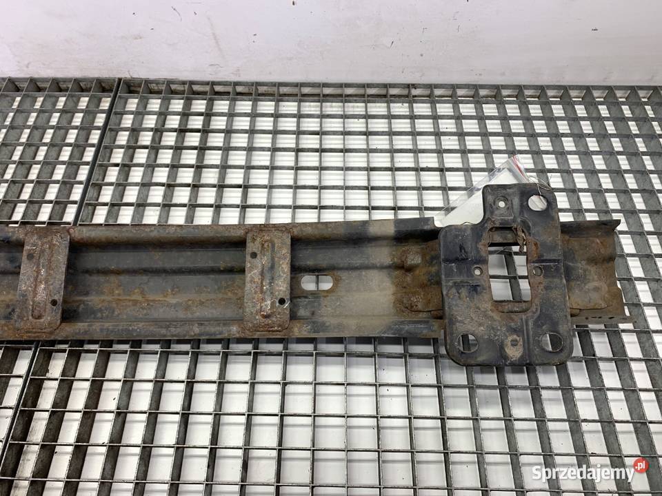 BELKA ZDERZAKA PRZÓD HYUNDAI i30 0712