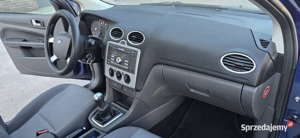 FORD FOCUS 16i 100 KLIMA ZADBANY MOŻLIWA ZAMIANA Rok produkcji 2006 Świdnik