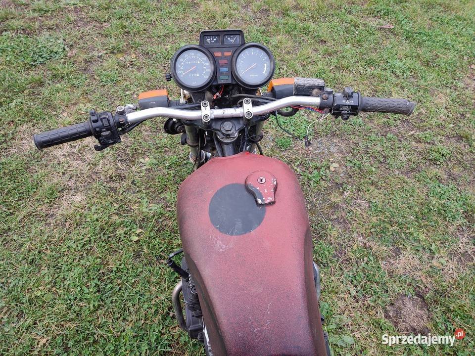 Yamaha XJ 550 części lampa licznik kapa