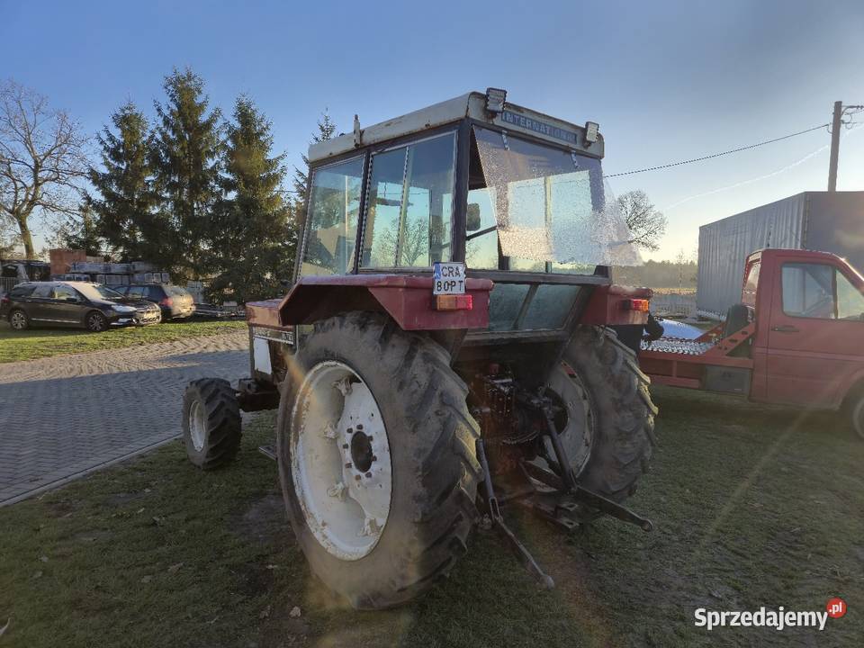 Ciągnik Case International 844 S Zarejestrowany