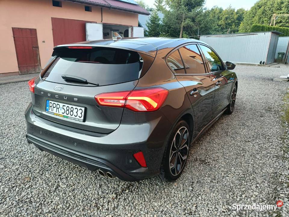 Sprzedam Forda Focusa Stline2019 r 15 benzyna Olszynka