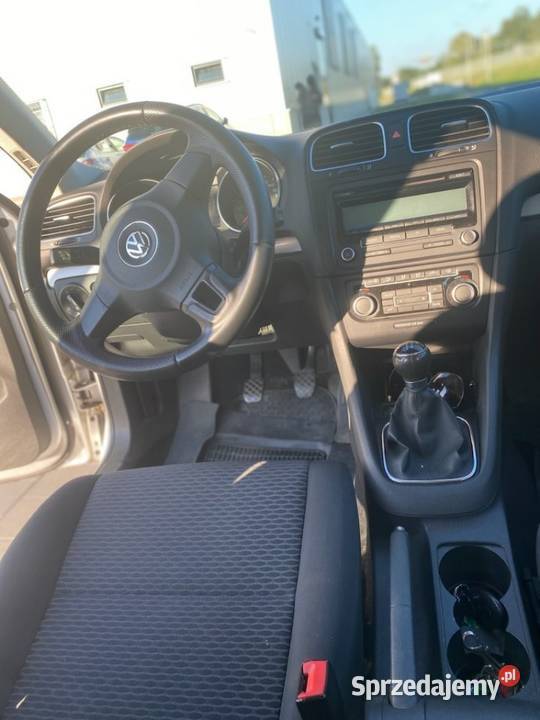 Volkswagen Golf VI COMBI 16 TDI 105 2011r Blue Katowice