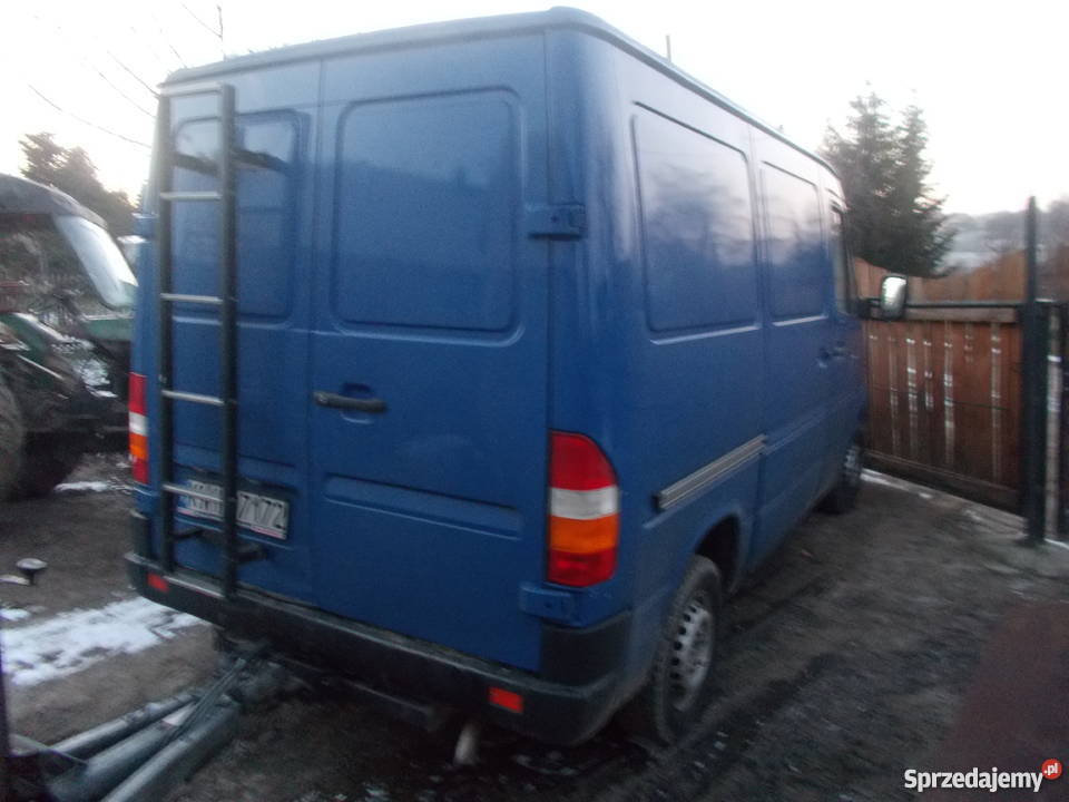Mercedes Benz Sprinter 208 D Trąbki sprzedam
