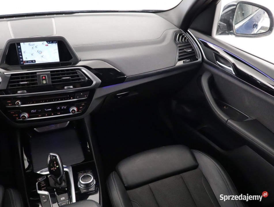 BMW X3 xDrive20i przyciemniane szyby