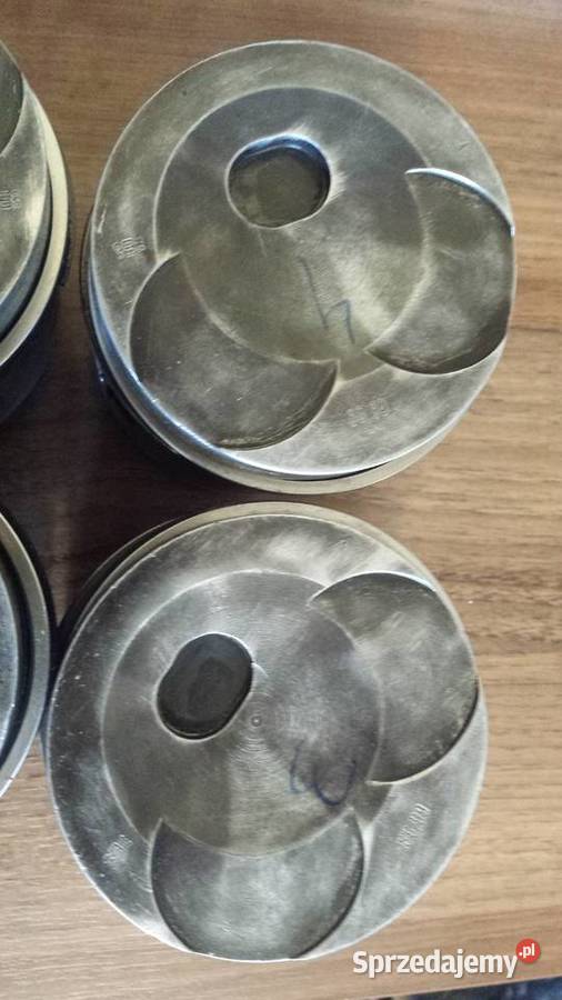 Tloki Mercedes W110 190DC standard 87 mm 4 małopolskie Nowy Sącz