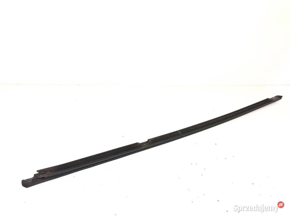 LISTWA ZGARNIAJĄCA TYŁ LEWY VW GOLF VII