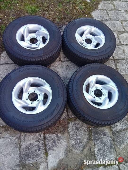 opony 2657015 galloper pajero