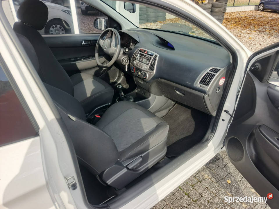 Hyundai i20 Zadbany Sprowadzony Zarejestrowany I biały lubelskie Chełm