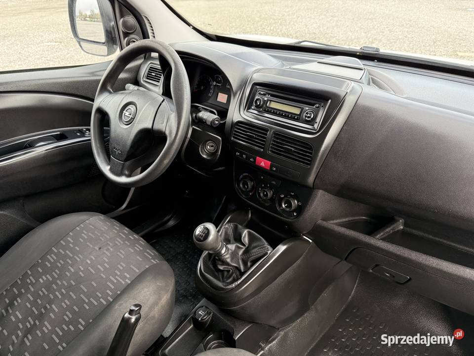 Opel Combo 16 6 biegówMAXIWysokiKLIMASalon biały Opel Łuków