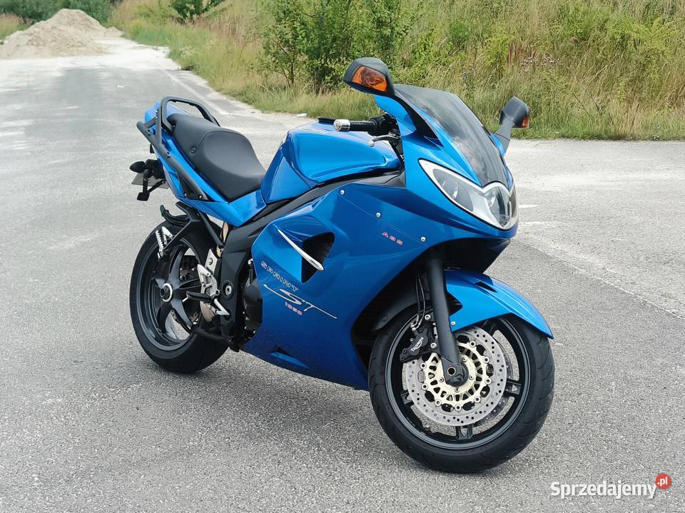 Triumph Sprint ST 1050 ABS kufry zadbany zarw serwisowany w ASO Gryfino