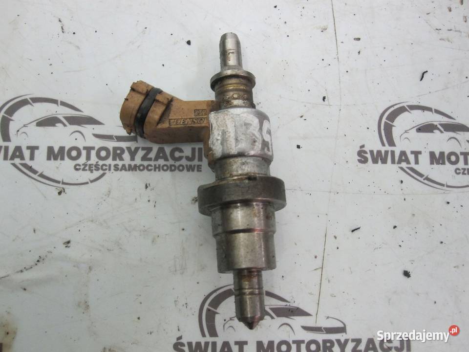 Lexus IS200 Toyota 22 D 09R 177 piąty osobowe Kielce