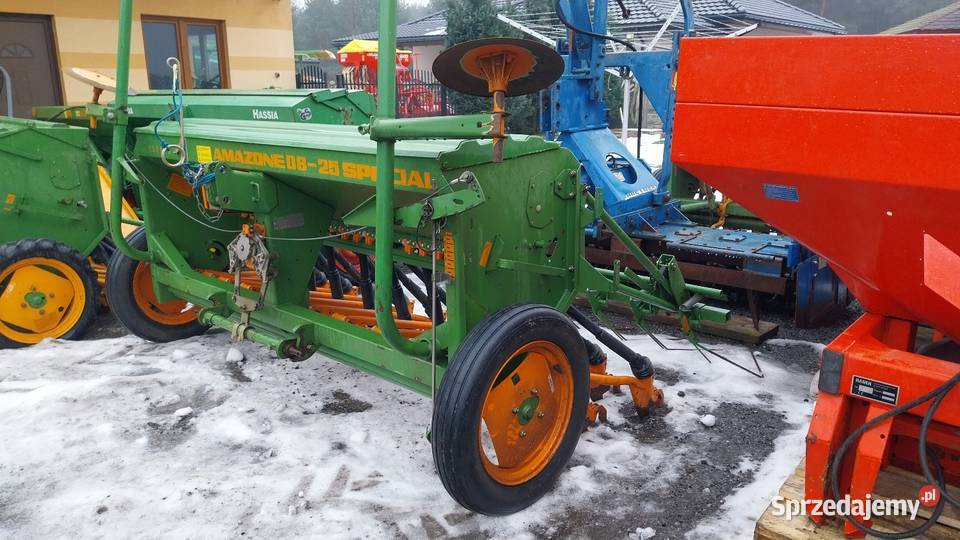 SIEWNIK do zboża AMAZONE D8 Specjal 25m ścieżki Przymiłowice