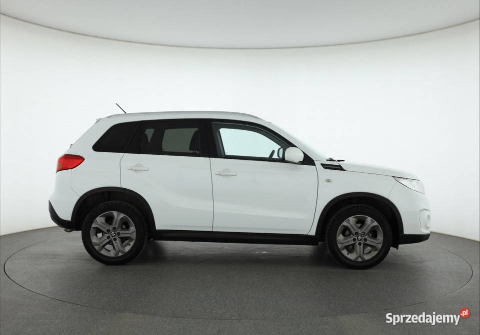 Suzuki Vitara 16 VVT manualna Piaseczno