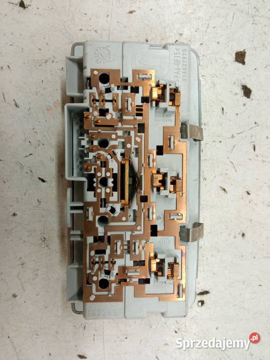LAMPKA PODSUFITKI LIFT 00983900 Opel Insignia I