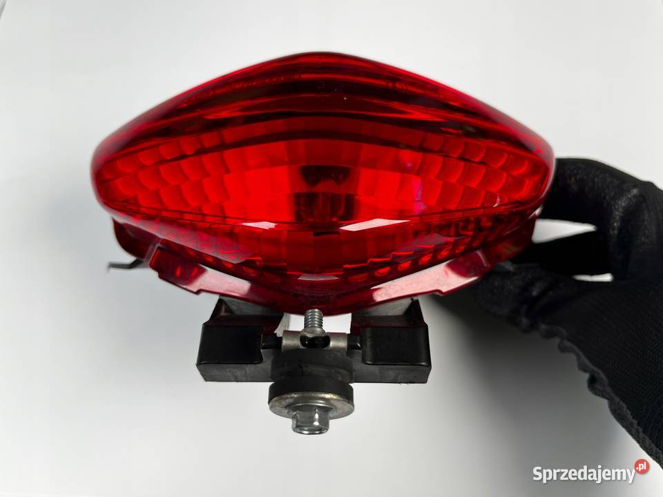 SUZUKI SFV 650 Gladius 0916 Lampa tył tylna wielkopolskie Łobżenica