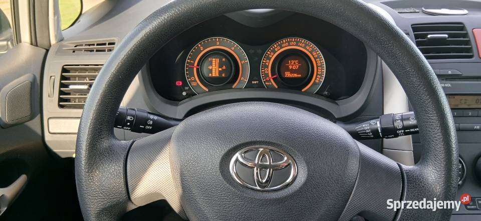 Toyota Auris 14D4D Koło sprzedam