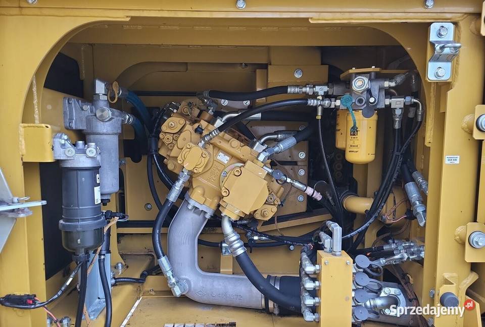 2017 Caterpillar 326 F L Koparki Dębice