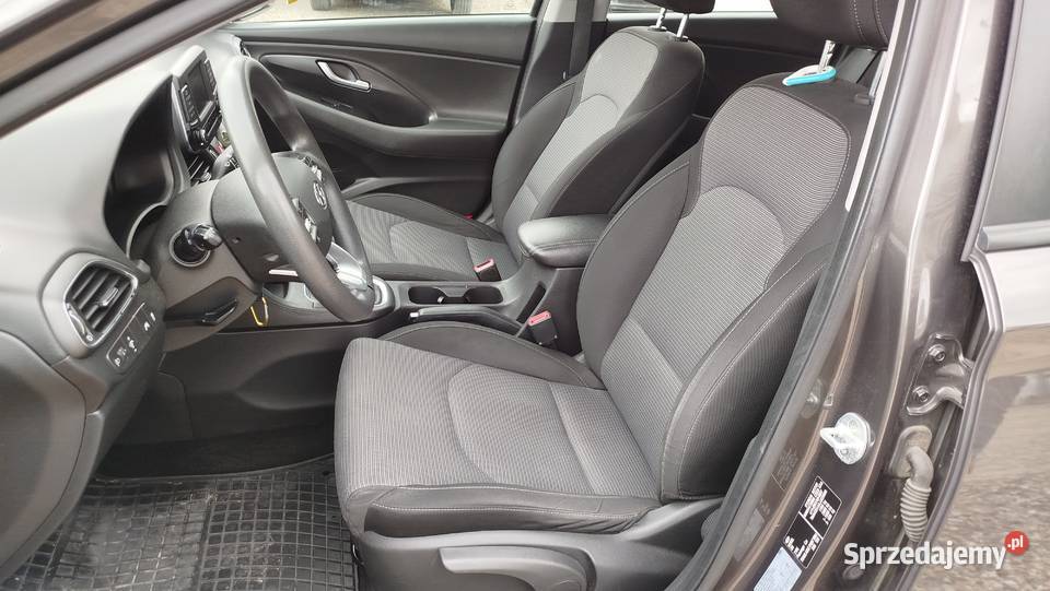 Hyundai i30 14 MPI 100 Salon Potwierdzony światła do jazdy dziennej Bytów